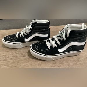 Unisex Vans Sk-8 high top black and white